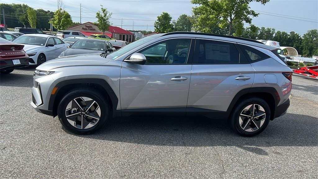New 2025 Hyundai Tucson Hybrid SEL Convenience SUV