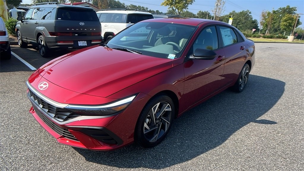 New 2025 Hyundai Elantra SEL Sport Sedan