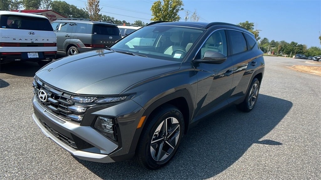 New 2025 Hyundai Tucson Hybrid SEL Convenience SUV