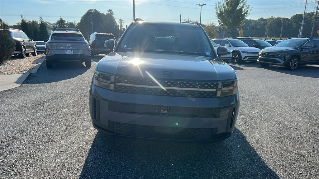 2026 Hyundai Santa Fe Calligraphy photo 2