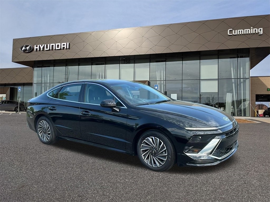 2025 Hyundai Sonata Hybrid Sedan 