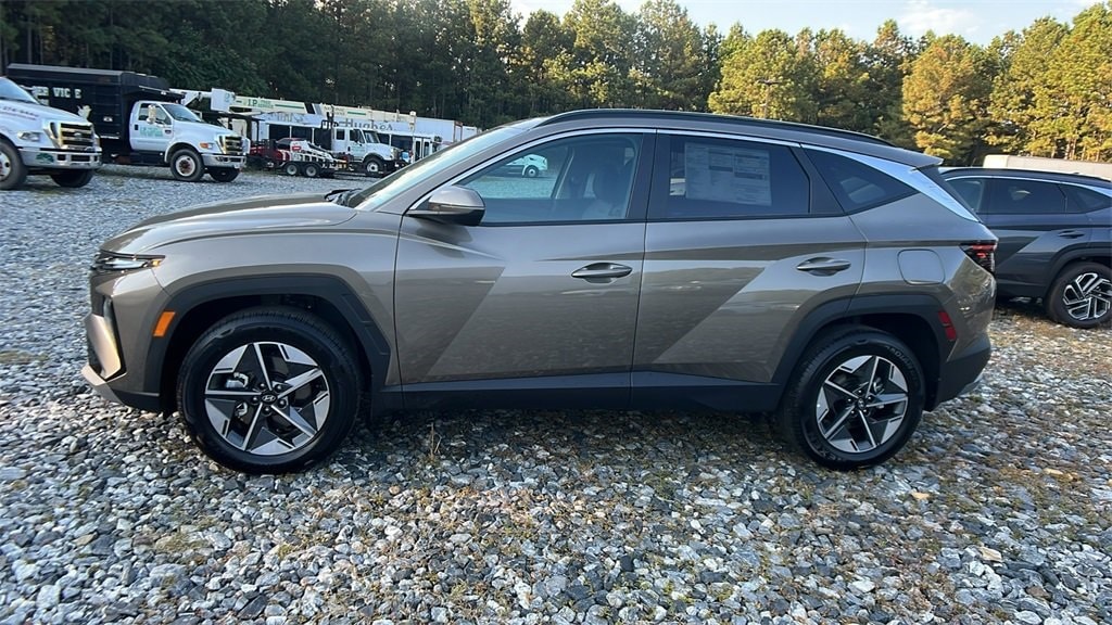 New 2025 Hyundai Tucson Hybrid SEL Convenience SUV