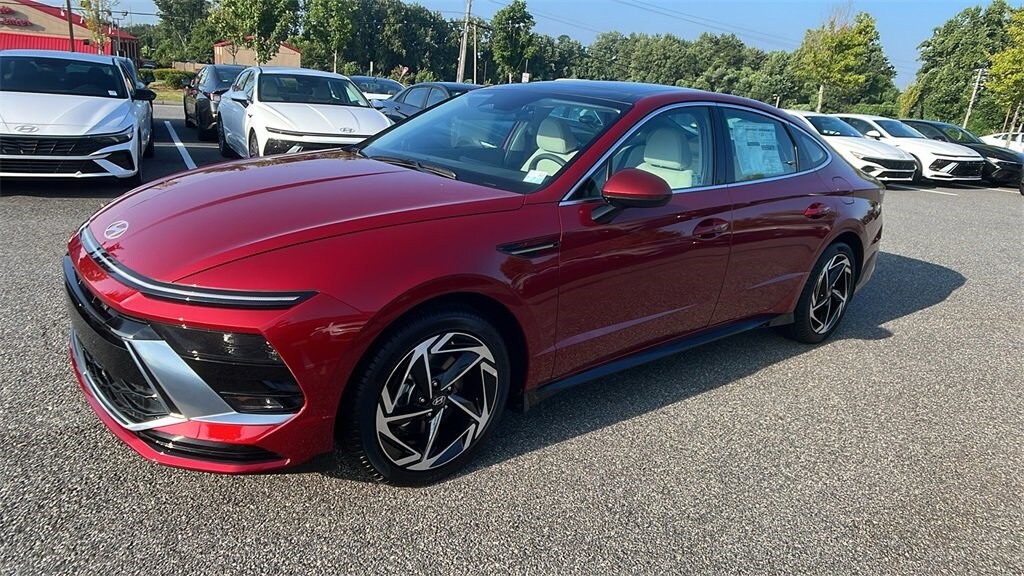 New 2025 Hyundai Sonata SEL Convenience Sedan