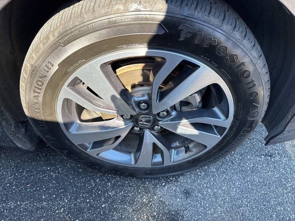 2021 Honda Odyssey Touring photo 4