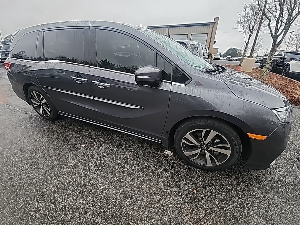 2018 Honda Odyssey Elite photo 3