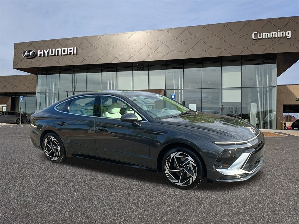 2025 Hyundai Sonata SEL's photo