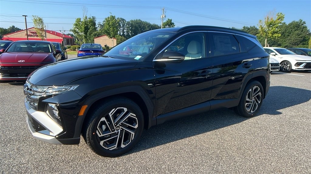 New 2025 Hyundai Tucson Limited SUV