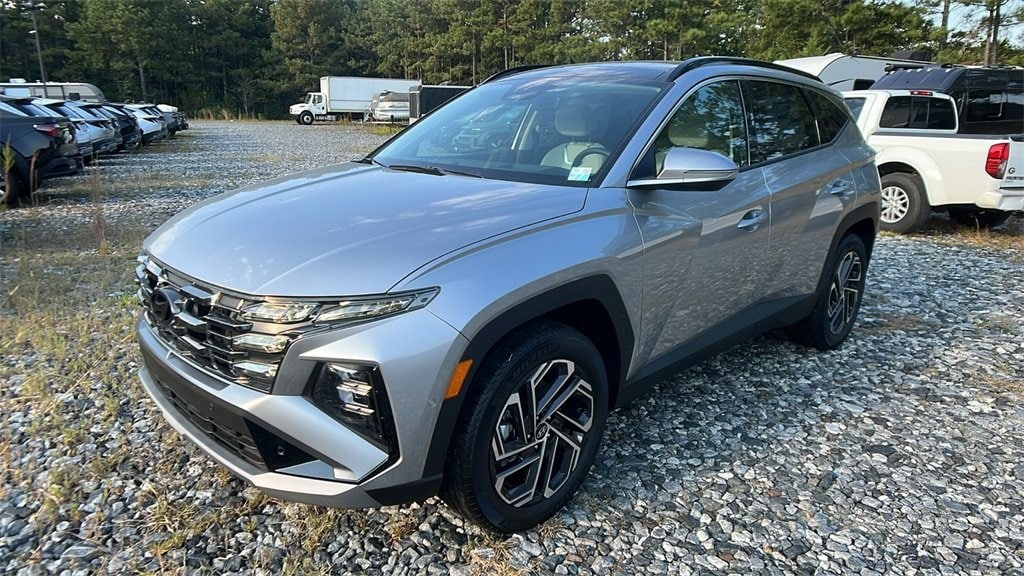 New 2025 Hyundai Tucson Hybrid Limited SUV