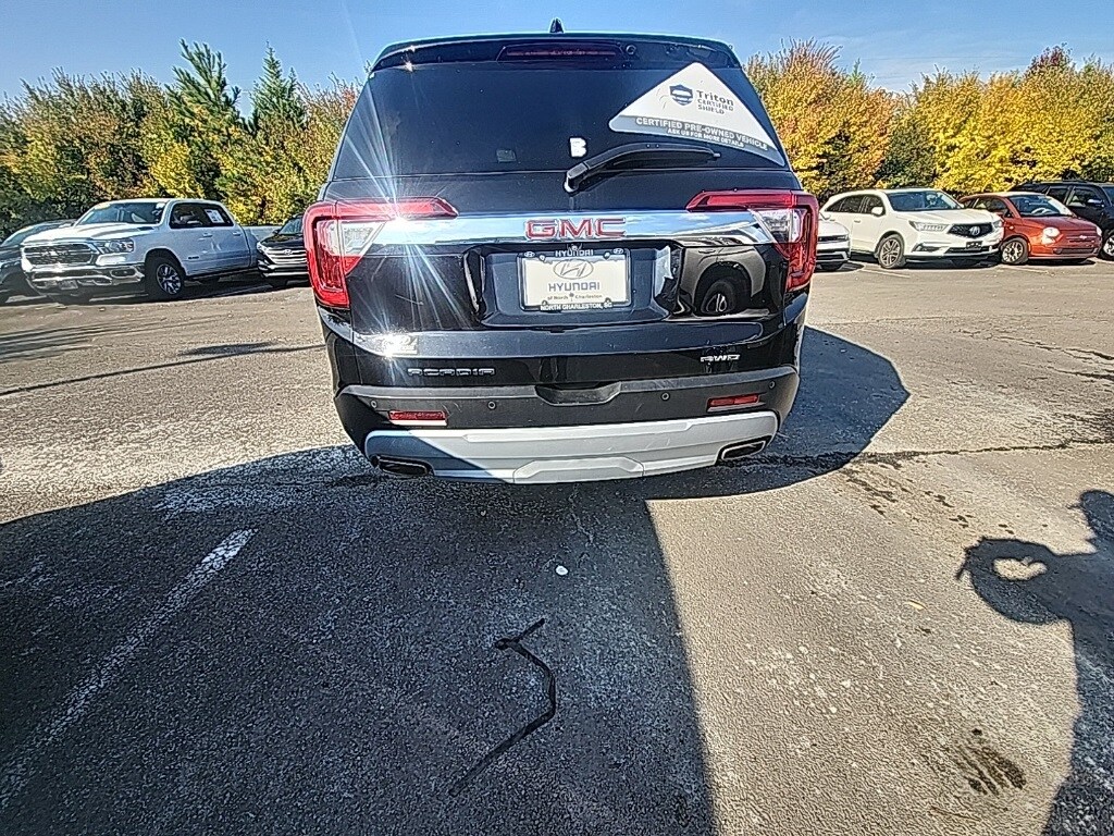 2023 Gmc Acadia SLT photo 2