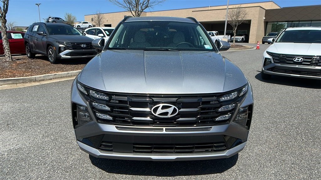 2025 Hyundai Tucson SEL photo 2