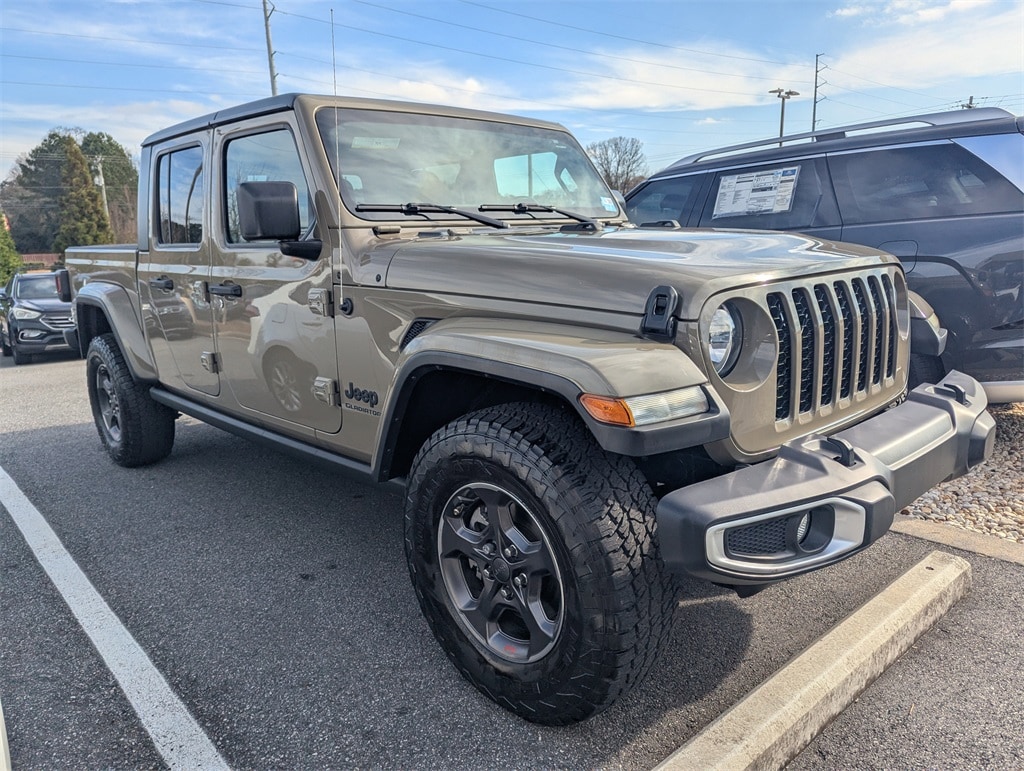 2020 Jeep Gladiator Sport S's photo