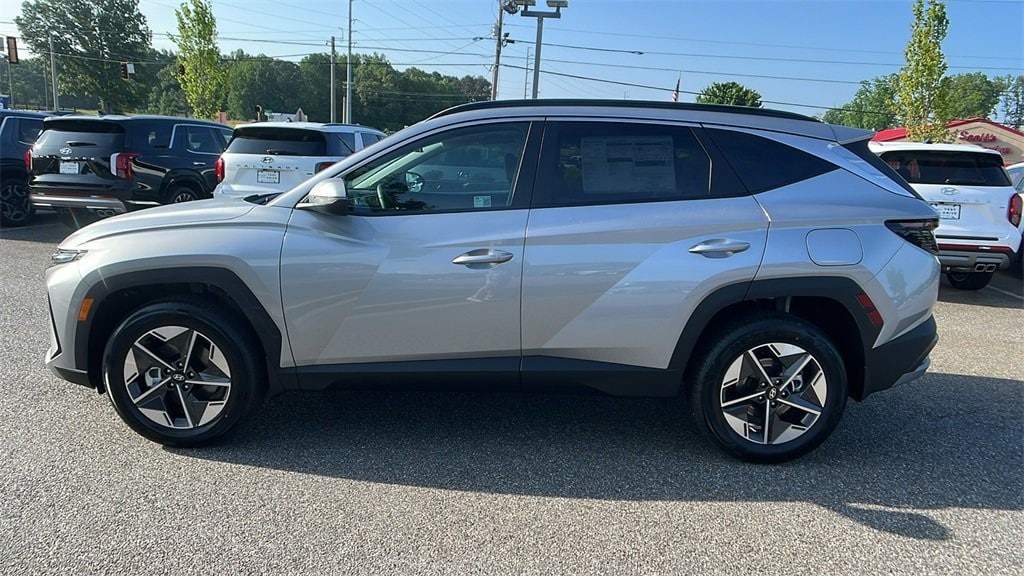 New 2025 Hyundai Tucson Hybrid SEL Convenience SUV