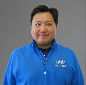 Staff member Sung 'Steve' Won from ID_0d5358