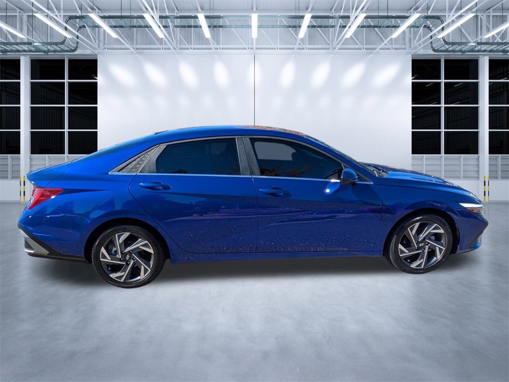 Used 2024 Hyundai Elantra SEL Sedan