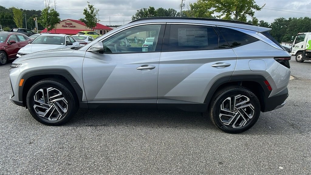 New 2025 Hyundai Tucson Hybrid Limited SUV