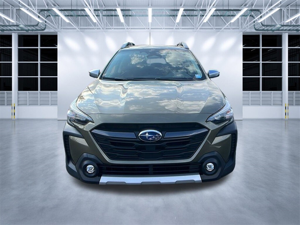 2023 Subaru Outback Touring XT photo 2