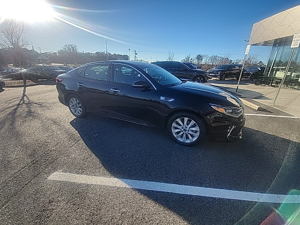 Used 2018 Kia Optima S Sedan