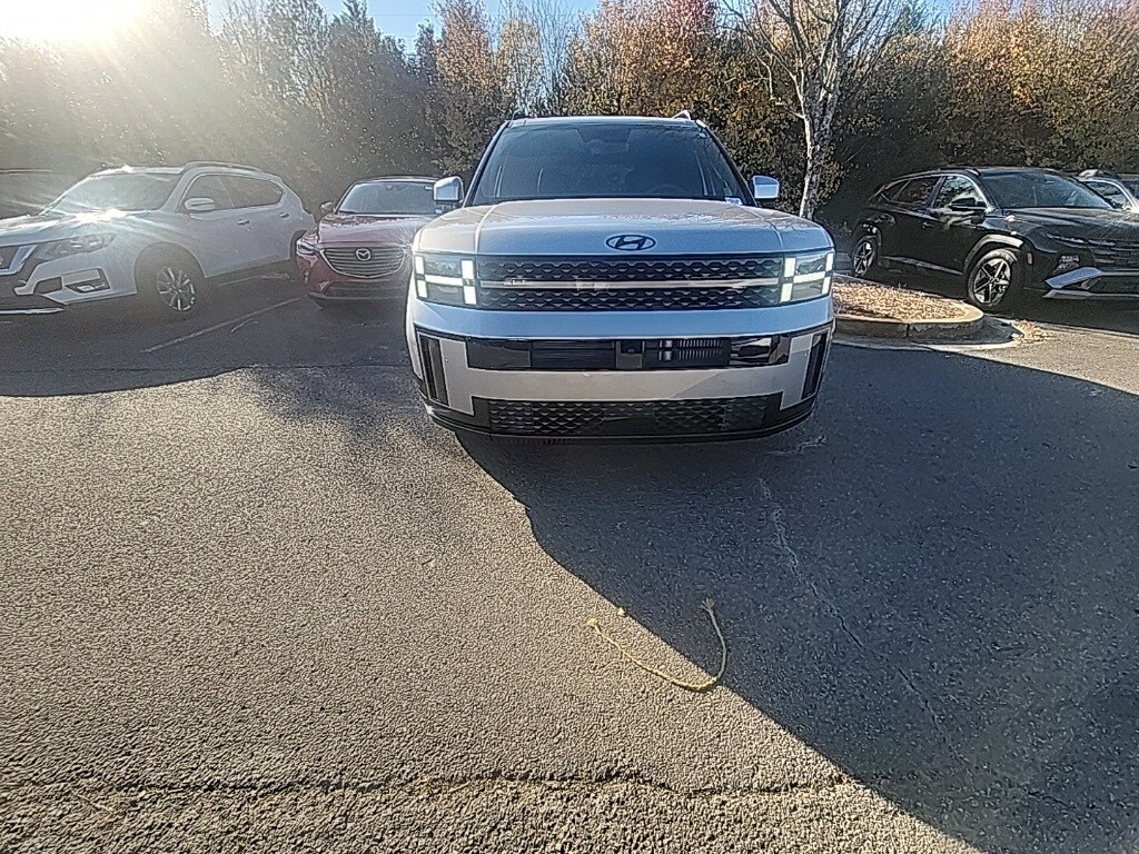 2025 Hyundai Santa Fe Calligraphy photo 2