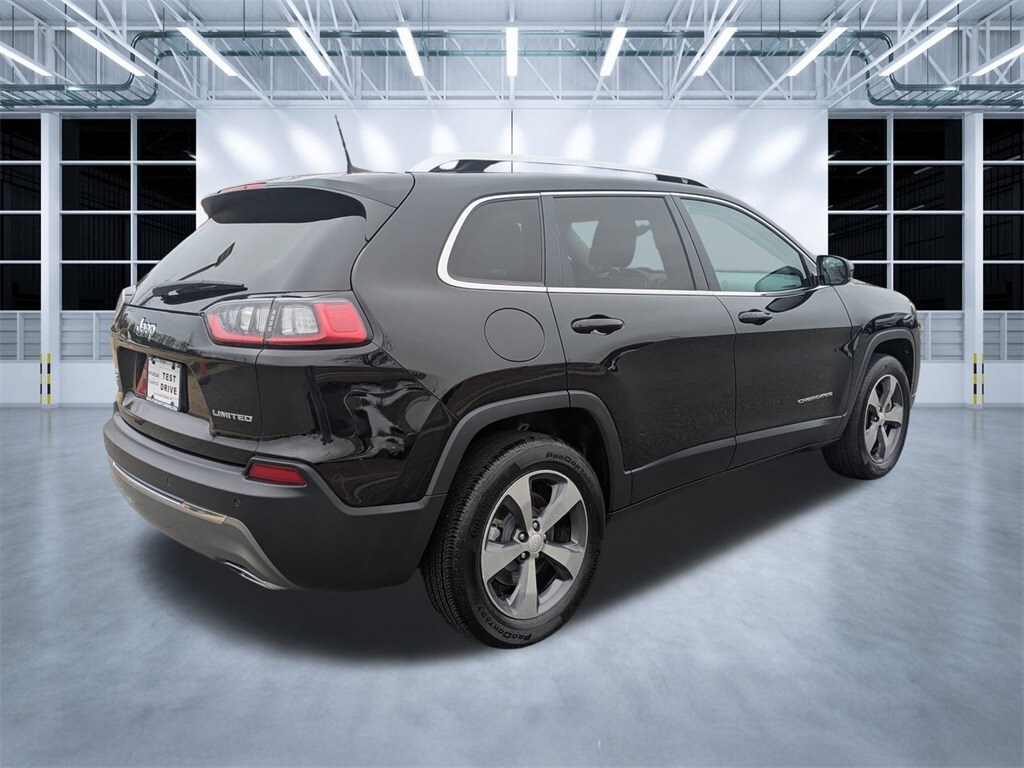 Used 2019 Jeep Cherokee Limited 4x4 SUV