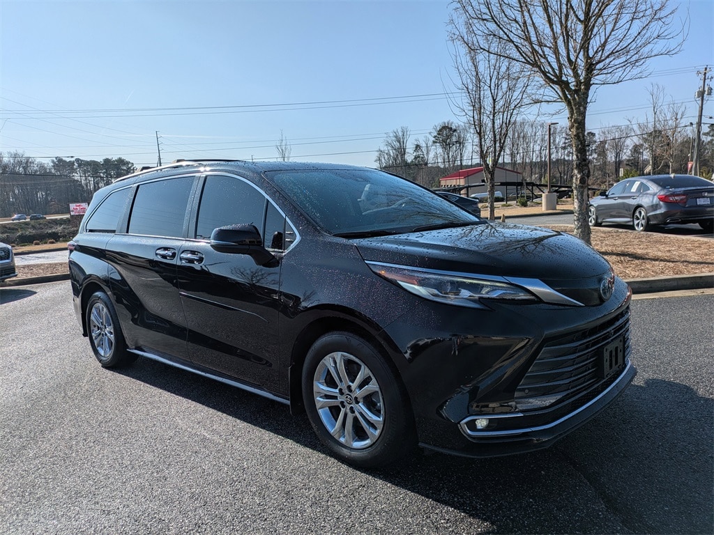 Used 2022 Toyota Sienna Platinum 7 Passenger Van Passenger Van