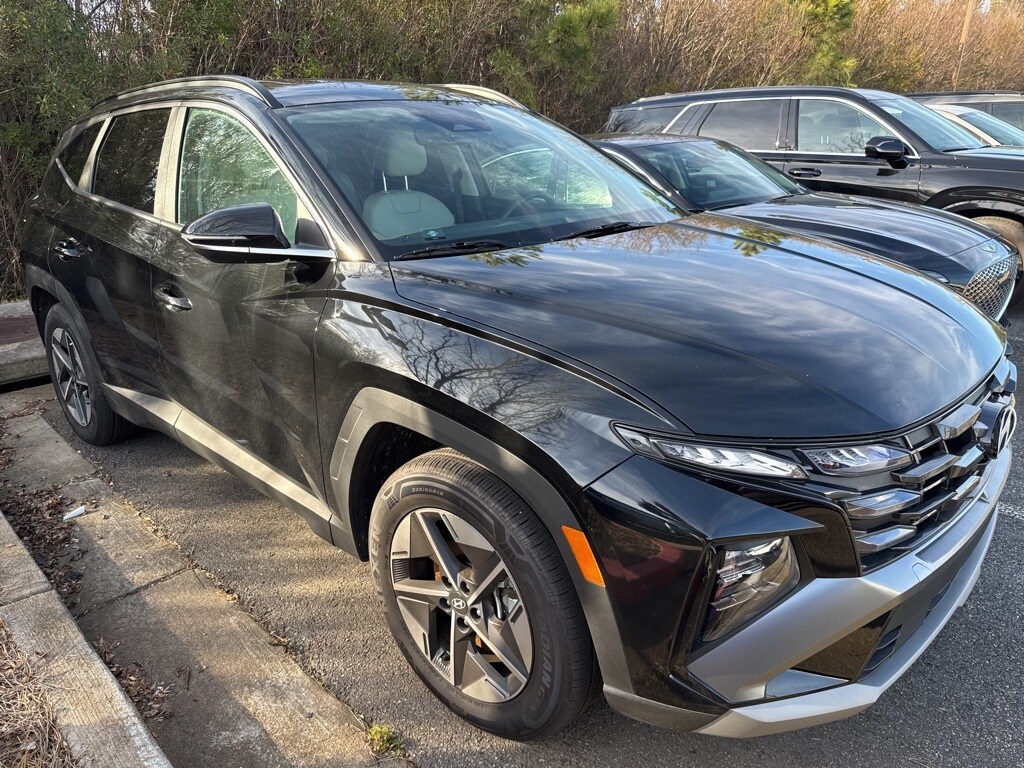 Used 2025 Hyundai Tucson SEL Convenience SUV