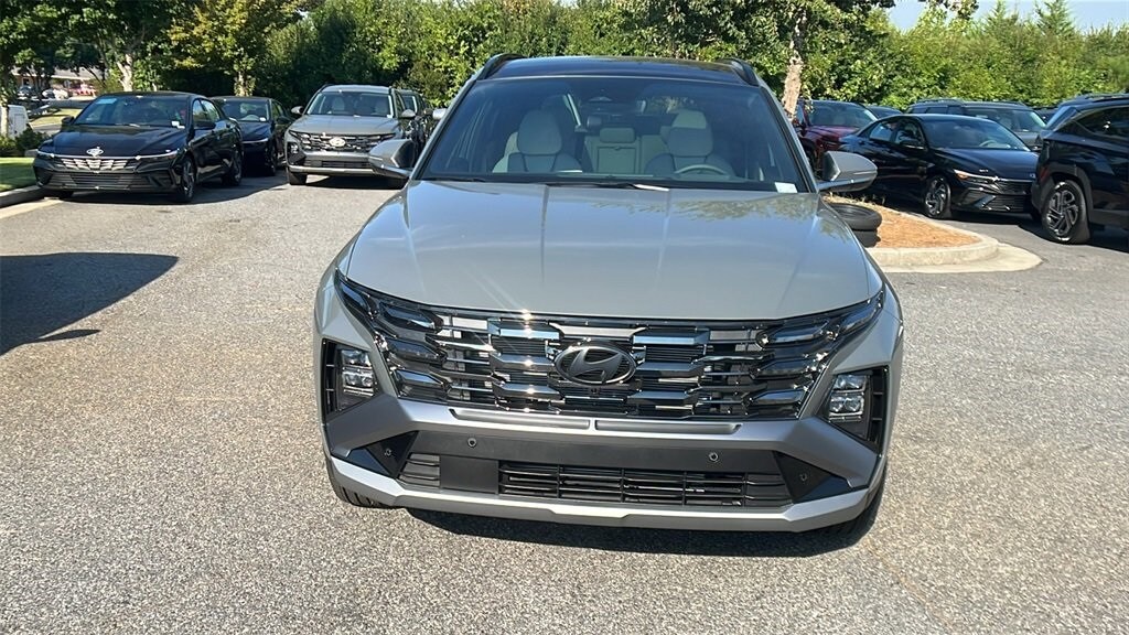 2026 Hyundai Tucson Limited photo 2