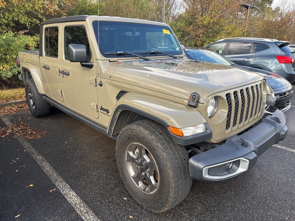 2020 Jeep Gladiator Sport photo 3