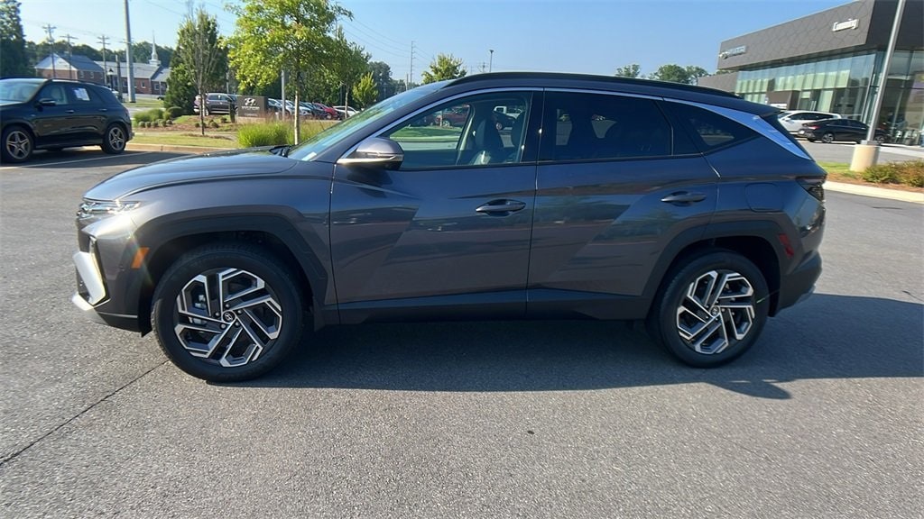 New 2025 Hyundai Tucson Hybrid Limited SUV