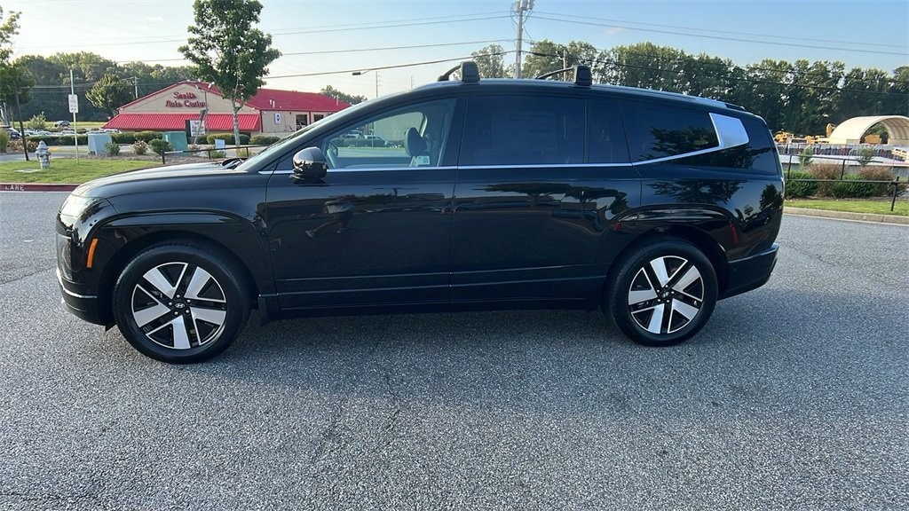 New 2026 Hyundai IONIQ 9 SEL SUV