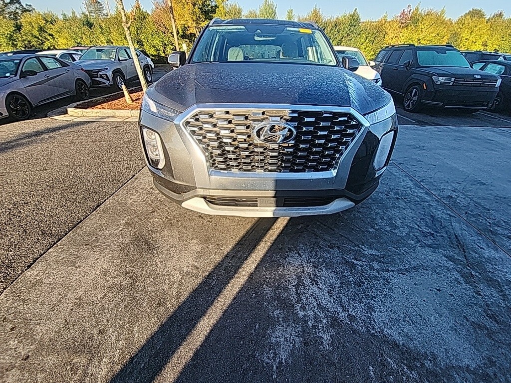 2020 Hyundai Palisade SEL photo 2