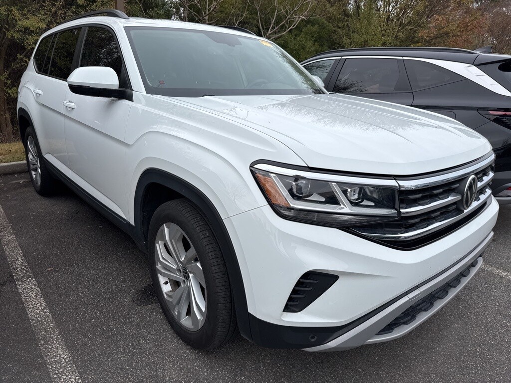 2022 Volkswagen Atlas V6 SE Technology photo 2