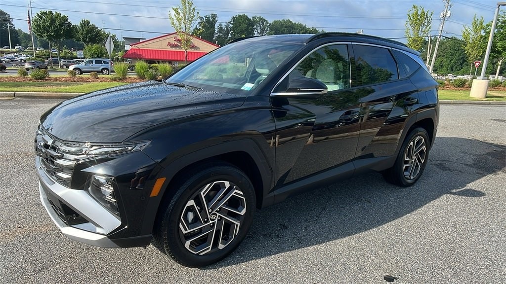 New 2025 Hyundai Tucson Hybrid Limited SUV