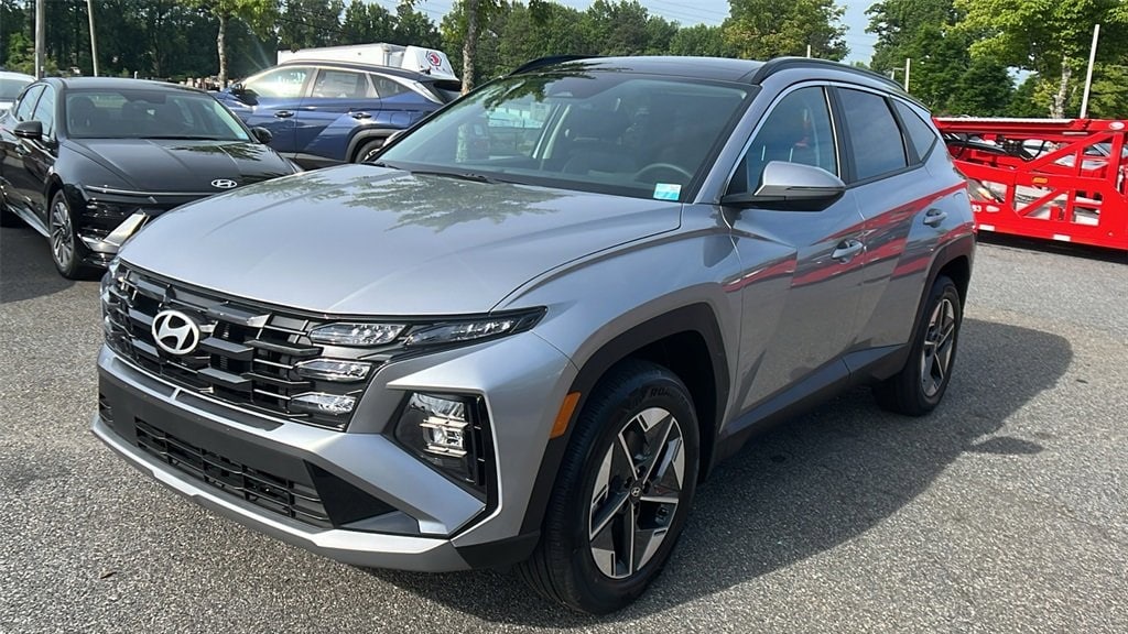 New 2025 Hyundai Tucson Hybrid SEL Convenience SUV