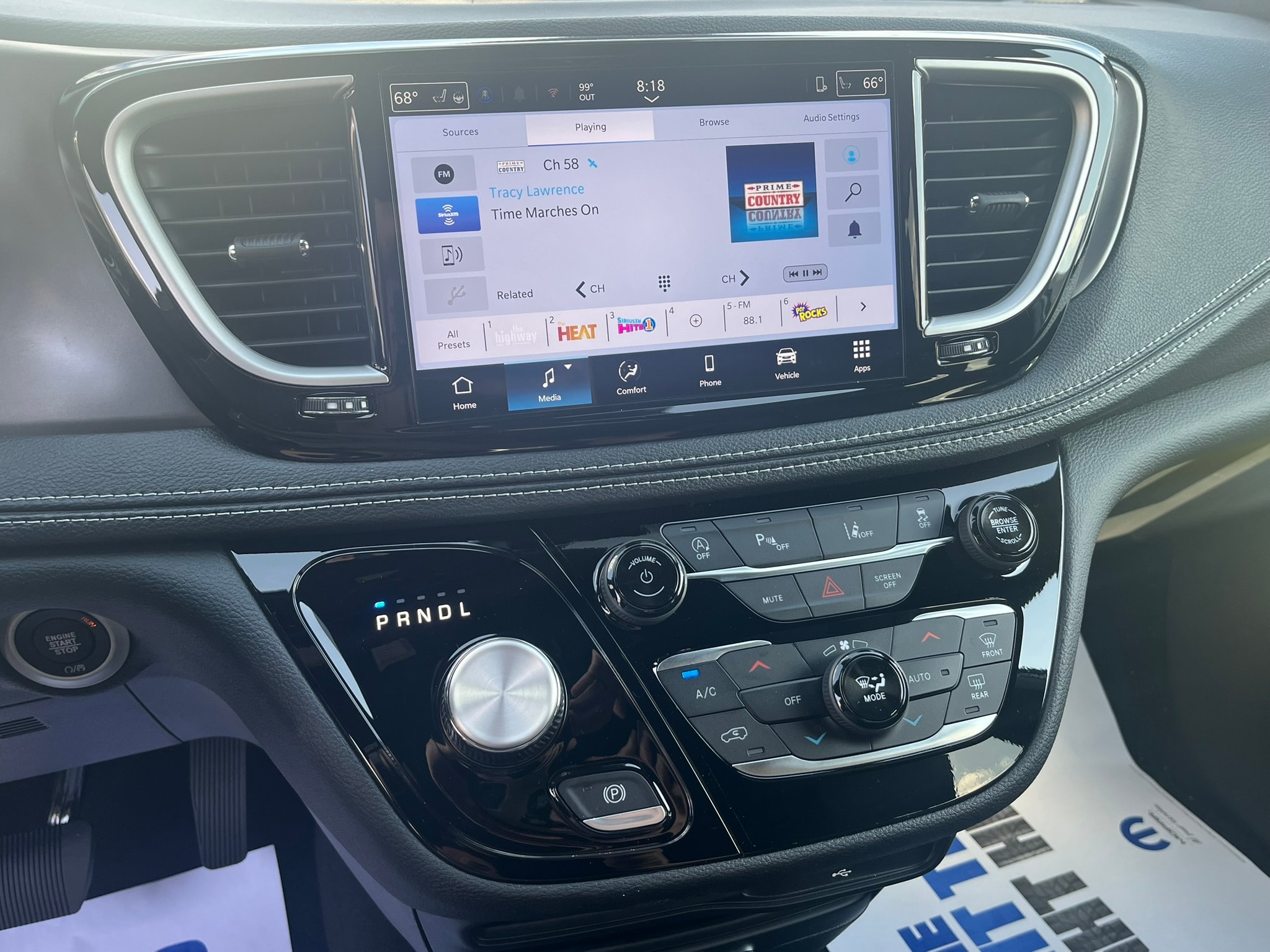2026 Chrysler Pacifica Select - Photo 17