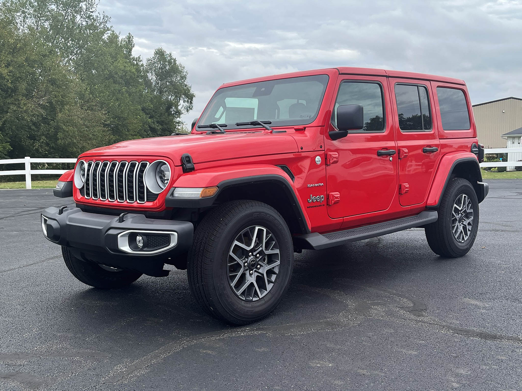 2024 Jeep Wrangler Sahara photo 2