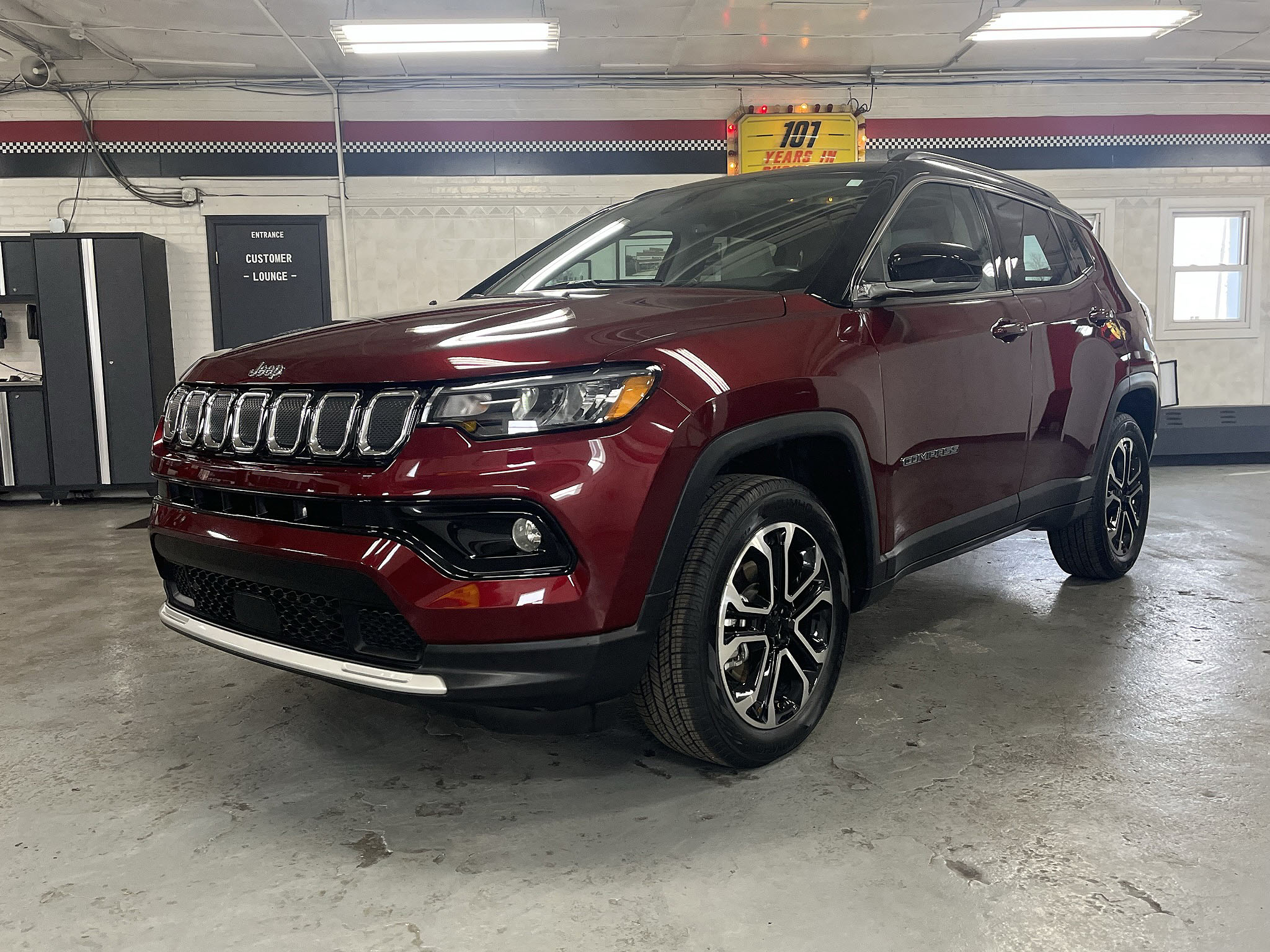 Used 2022 Jeep Compass Limited with VIN 3C4NJDCB5NT102458 for sale in Fort Loramie, OH