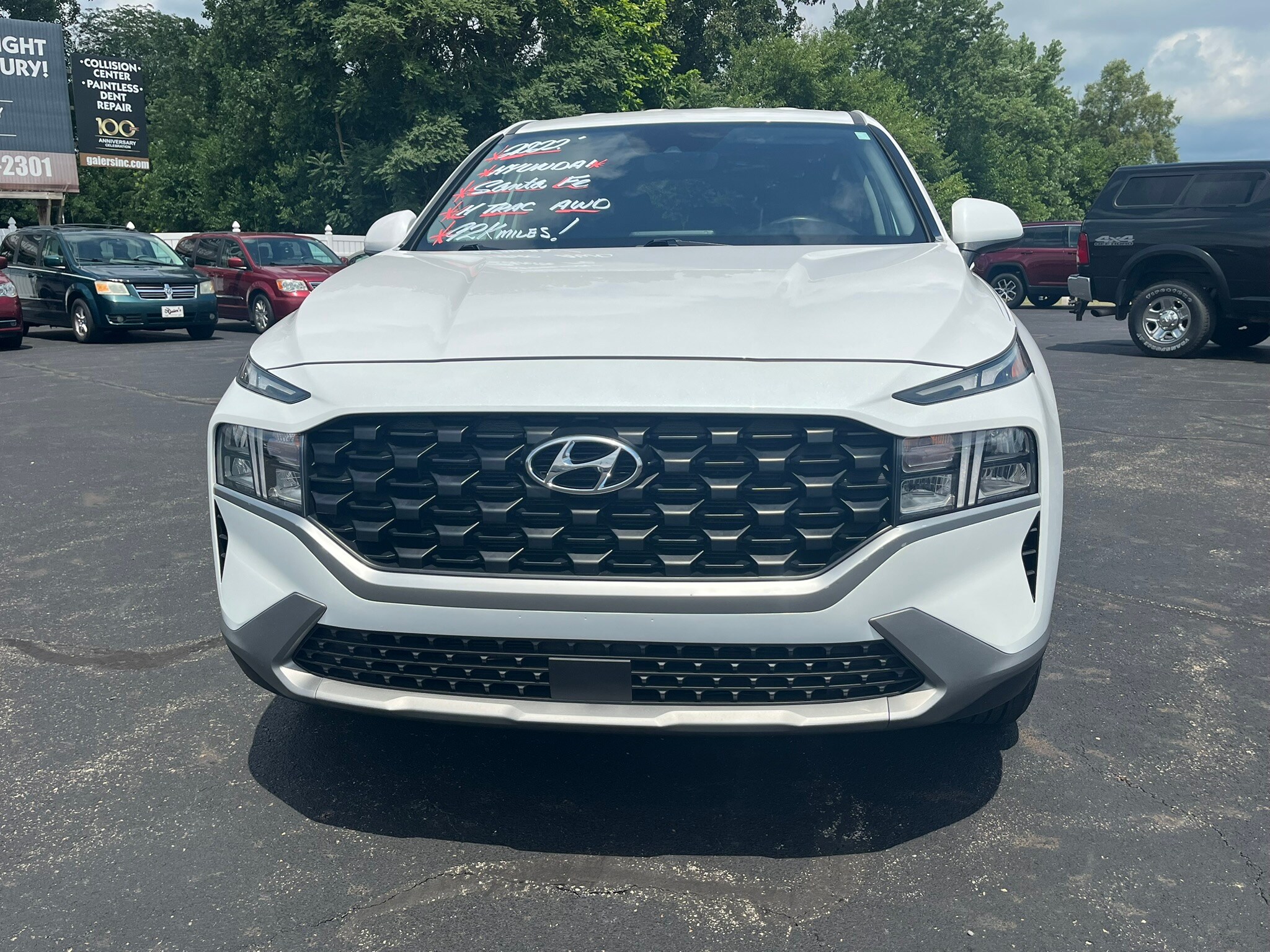 2022 Hyundai Santa Fe SE photo 4