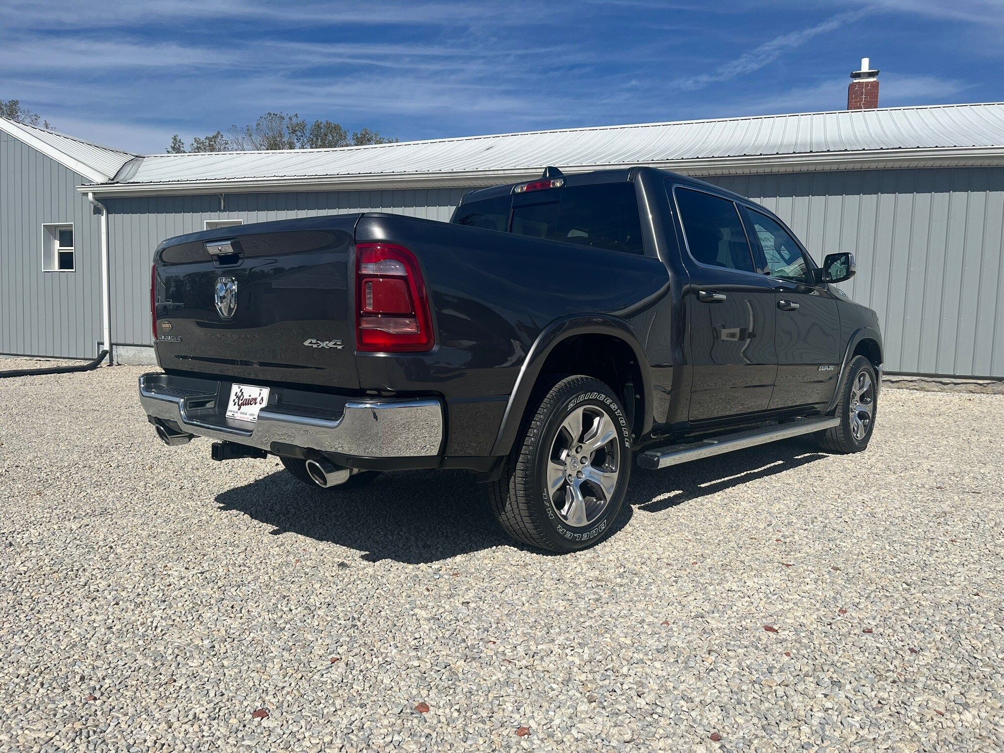 2022 Ram 1500 Laramie photo 3