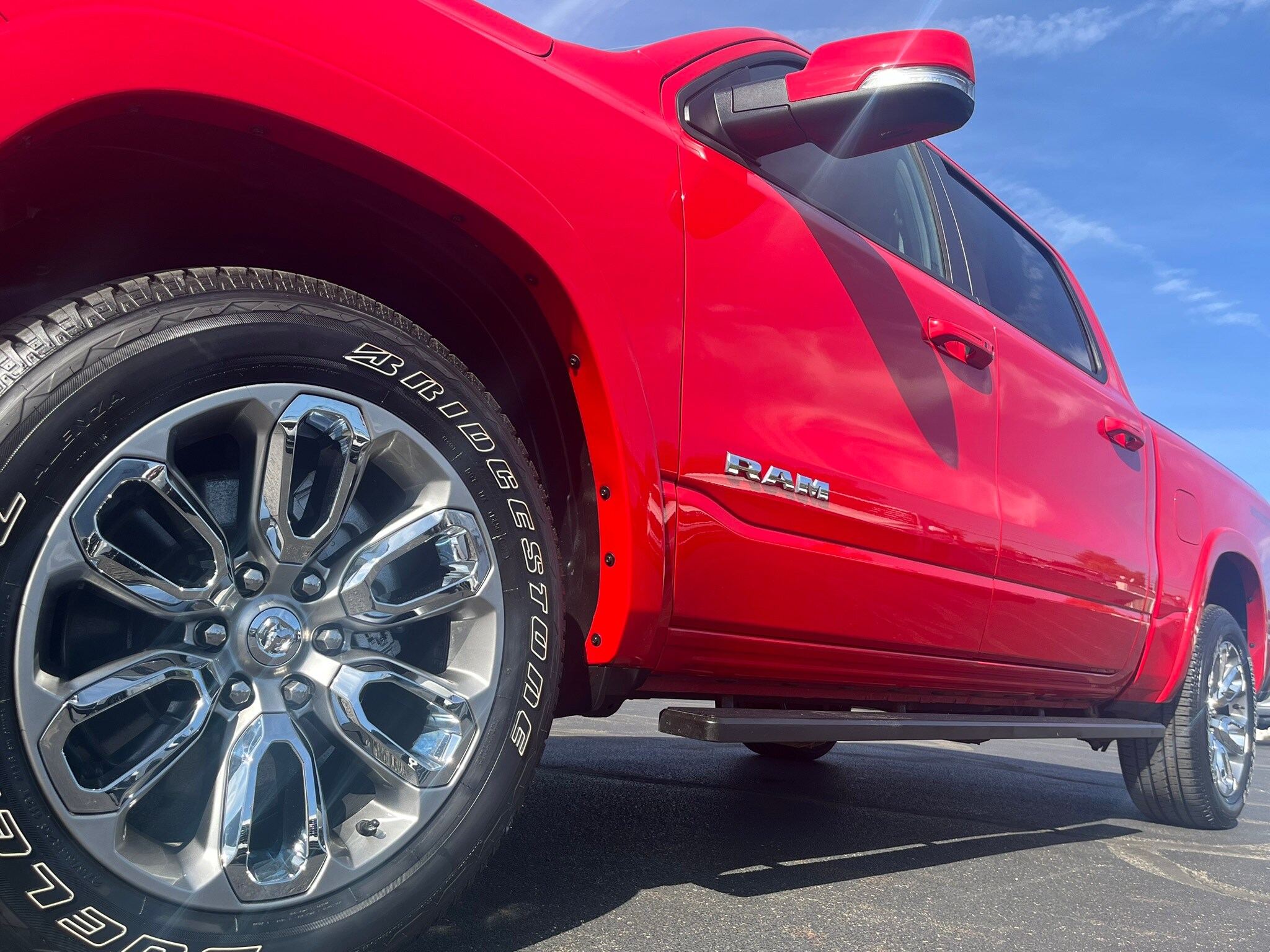 2021 Ram 1500 Laramie photo 4