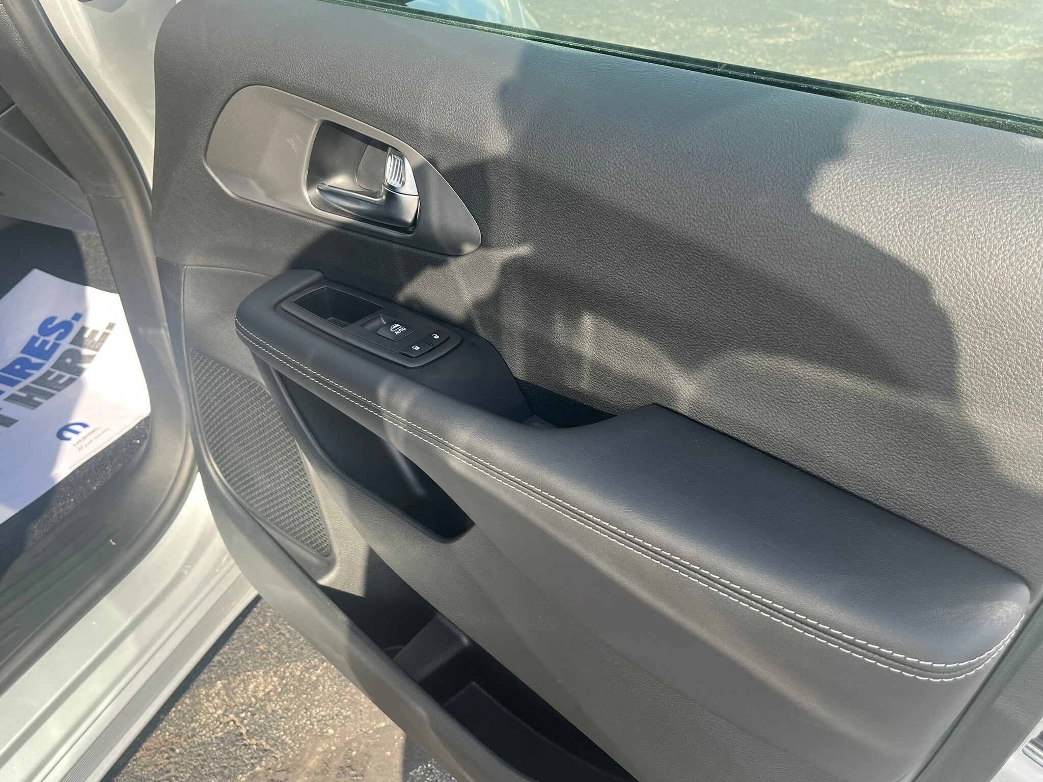 2026 Chrysler Pacifica Select - Photo 24