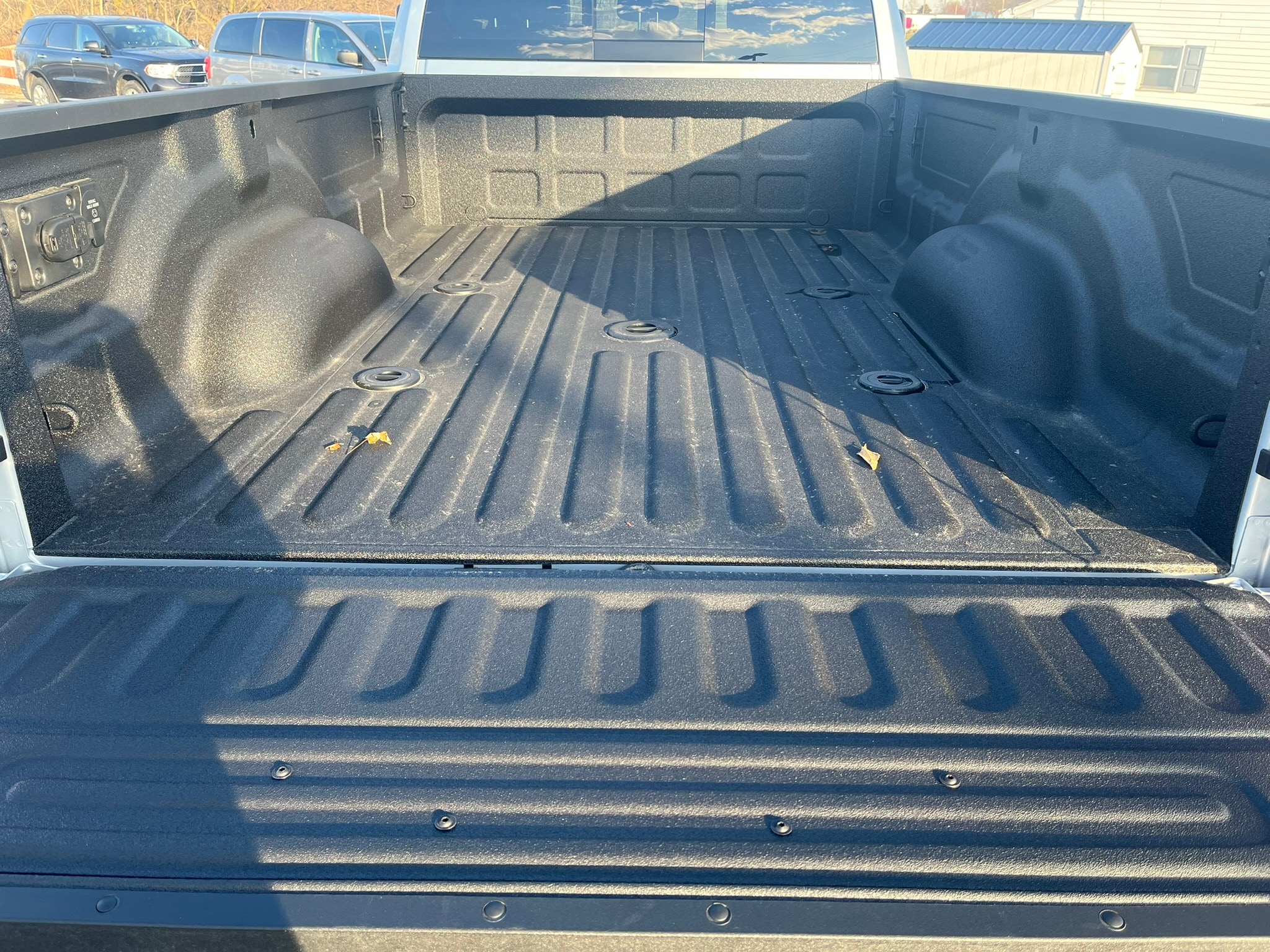 2026 RAM 3500 Laramie - Photo 11