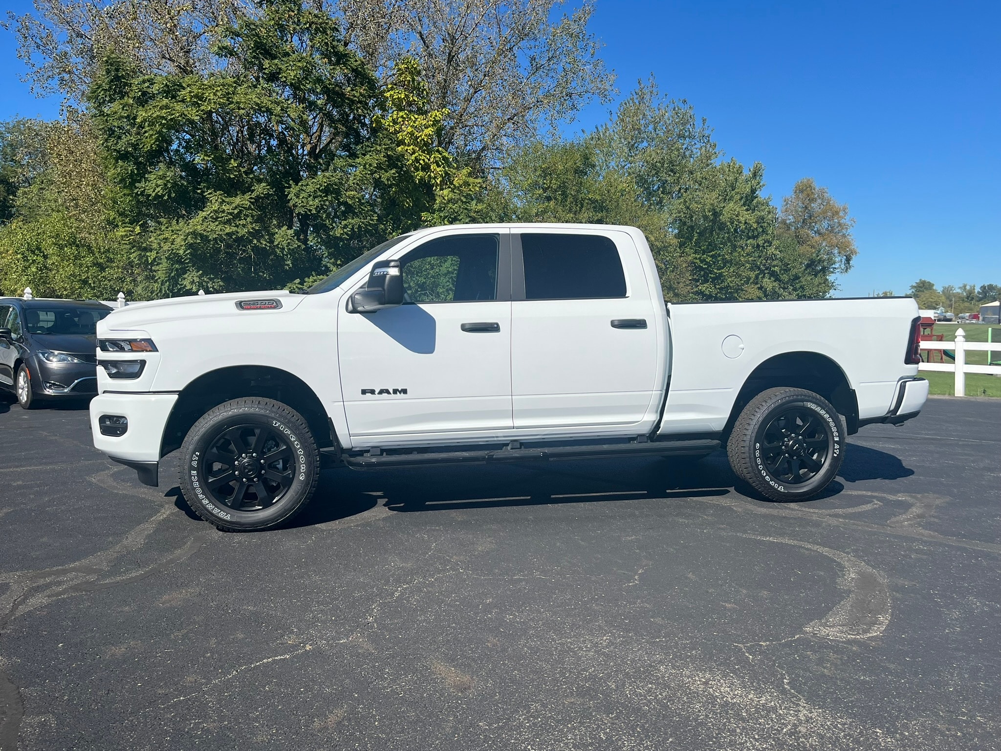 2026 RAM 2500 Big Horn - Photo 6