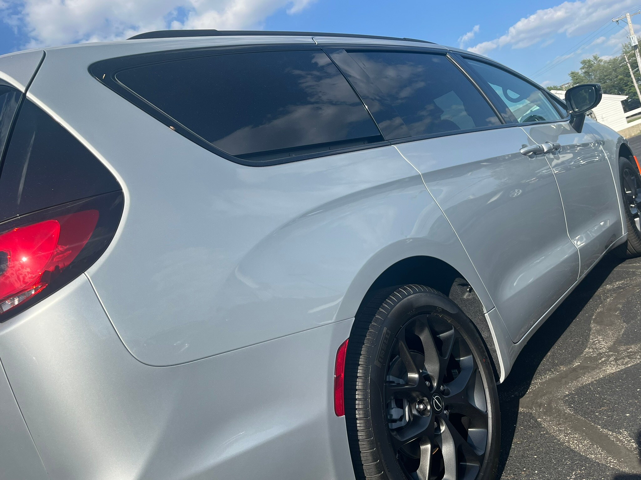 2026 Chrysler Pacifica Select - Photo 9