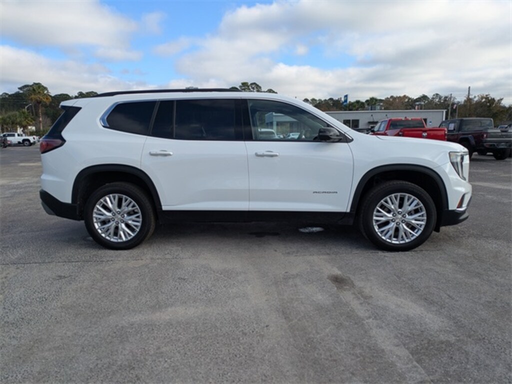 Used 2024 GMC Acadia Elevation SUV