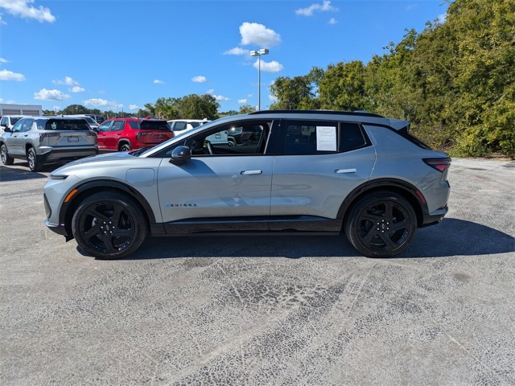 Used 2025 Chevrolet Equinox EV RS SUV