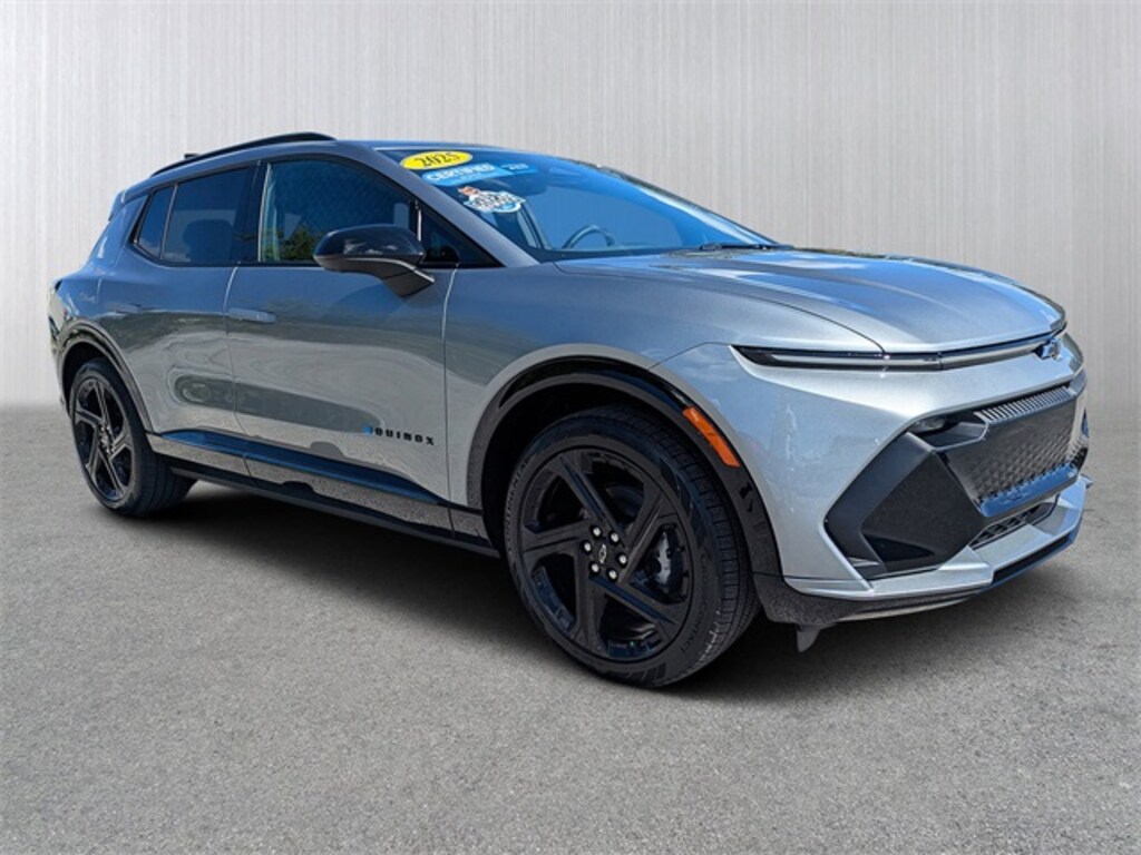 Used 2025 Chevrolet Equinox EV RS SUV