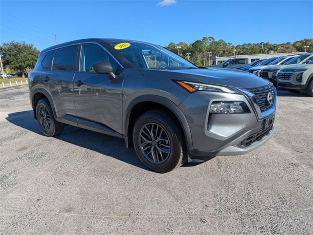 Used 2023 Nissan Rogue S SUV
