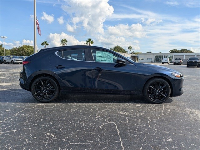 2025 Mazda Mazda3 Hatchback 2.5 Select Sport photo 2