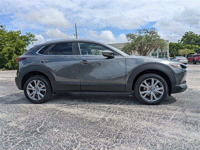 2025 Mazda CX-30 2.5 S Preferred photo 3