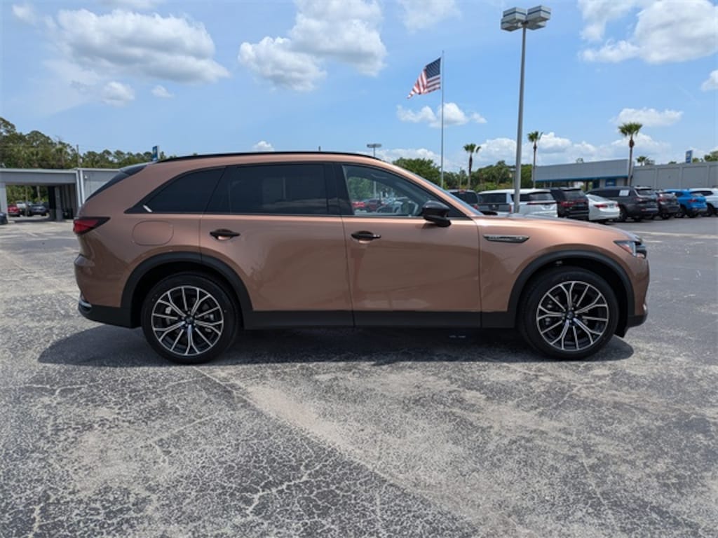 New 2025 Mazda CX-70 Plug-In Hybrid Premium Plus AWD Sport Utility